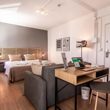 Virginia Hostel *